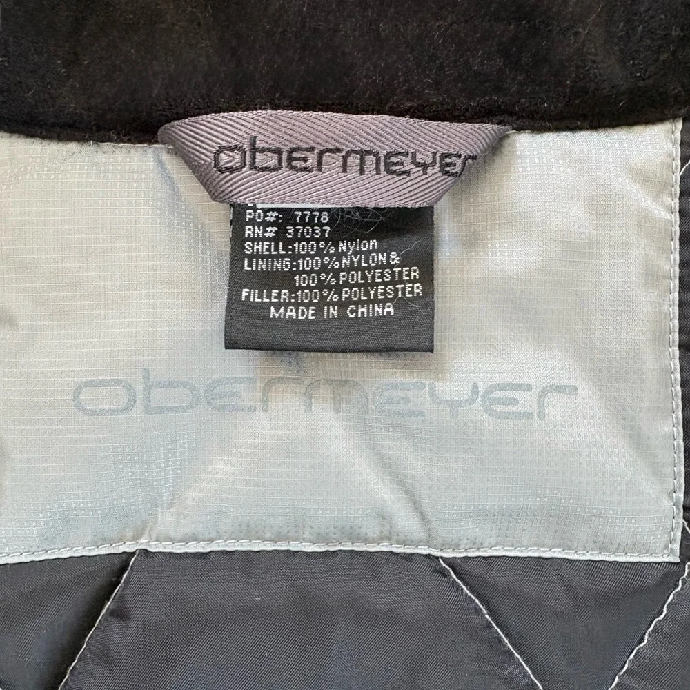 Obermeyer Men's Vest. Large. NWOT. Cool Interior Retro Winter Sports Graphics
